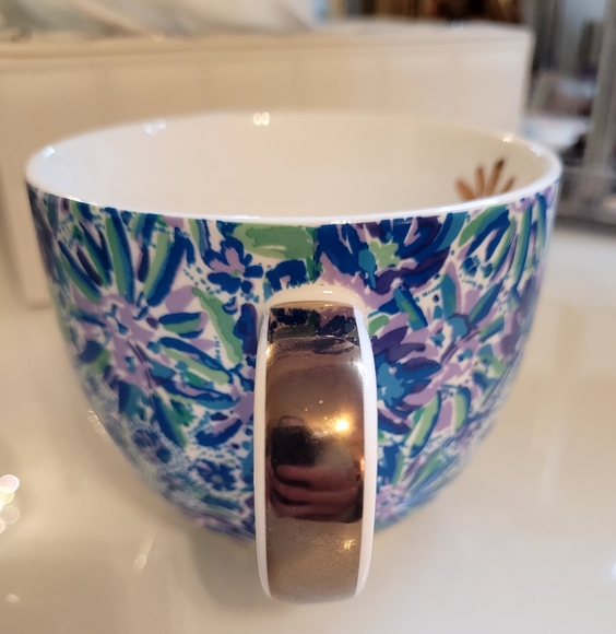 Lily Pulitzer Mug - Picture 3 of 5